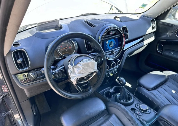 MINI Countryman cena 54900 przebieg: 43613, rok produkcji 2018 z Wągrowiec małe 742